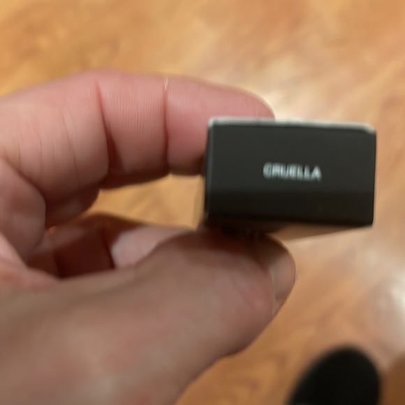 NARS velvet matte lip pencil - Picture 2 of 3